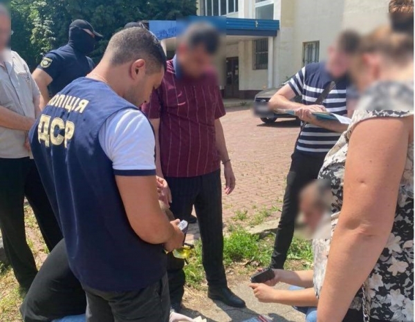 Влиятельный чиновник мэрии попался на взятке