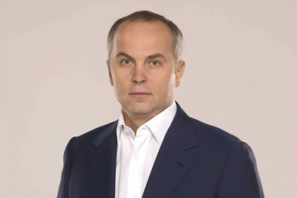 
Шуфрич откликнулся на просьбу журналистов о защите и стал совладельцем телеканала "Перший Незалежний" 
