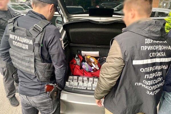 В Одессе поймали мужчину, который подделывал справки для уклонистов