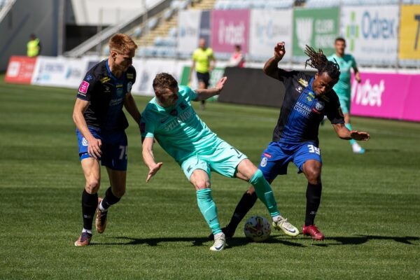Футбол. &laquo;Чорноморець&raquo; - &laquo;Колос&raquo; - 3:0