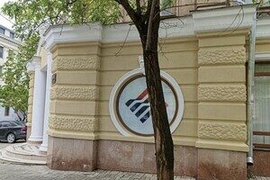 В Одессе снесли мемориальные доски советским деятелям и россиянам, в частности, Пушкину