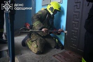 Взрыв в многоэтажке в Одессе: пострадала женщина